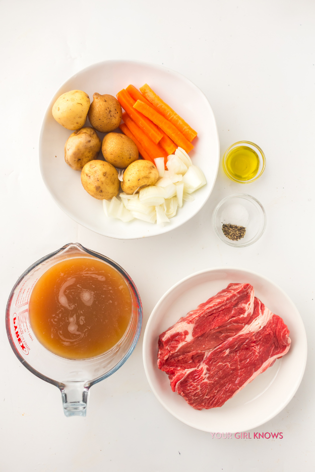 This Juicy Chuck Roast Turns an Affordable Cut Into a Dinner Worth Remembering This Juicy Chuck Roast Turns an Affordable Cut Into a Dinner Worth Remembering