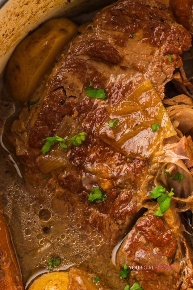 This Juicy Chuck Roast Turns an Affordable Cut Into a Dinner Worth Remembering This Juicy Chuck Roast Turns an Affordable Cut Into a Dinner Worth Remembering