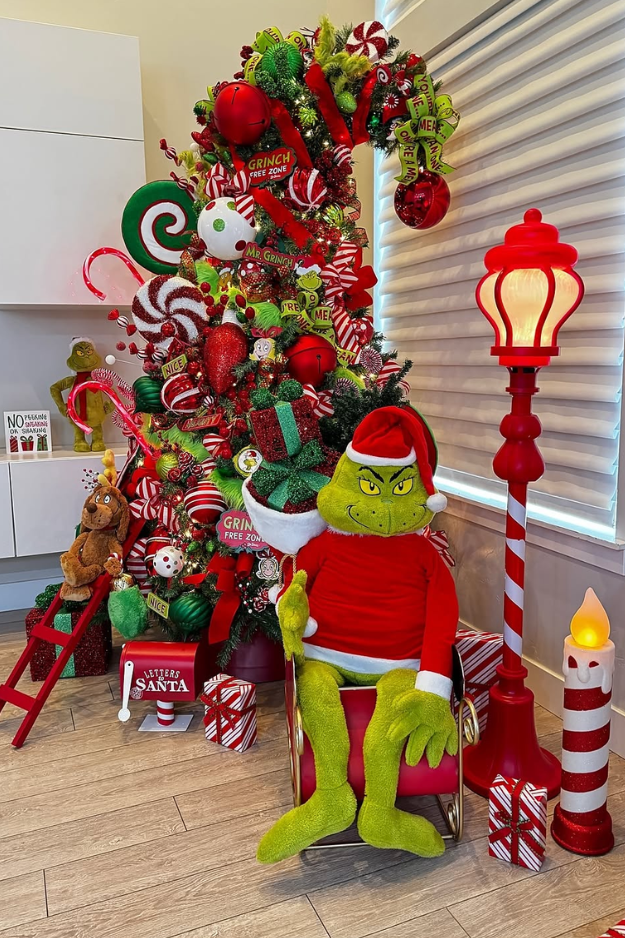21 Creative Grinch Christmas Trees for a Whoville-Inspired Holiday Home 21 Creative Grinch Christmas Trees for a Whoville-Inspired Holiday Home