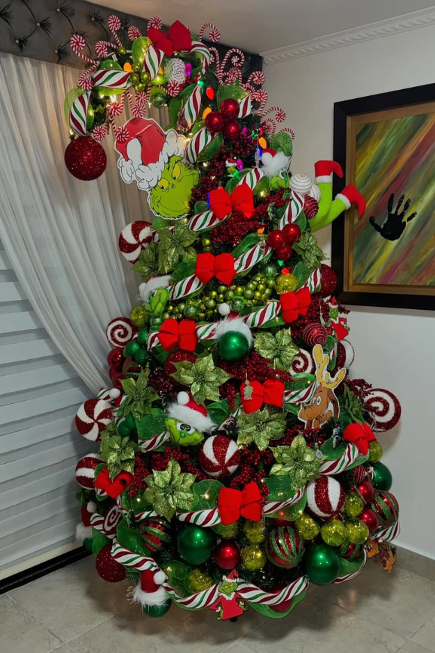 21 Creative Grinch Christmas Trees for a Whoville-Inspired Holiday Home 21 Creative Grinch Christmas Trees for a Whoville-Inspired Holiday Home