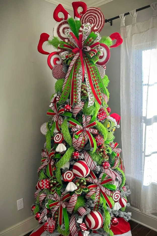 21 Creative Grinch Christmas Trees for a Whoville-Inspired Holiday Home 21 Creative Grinch Christmas Trees for a Whoville-Inspired Holiday Home